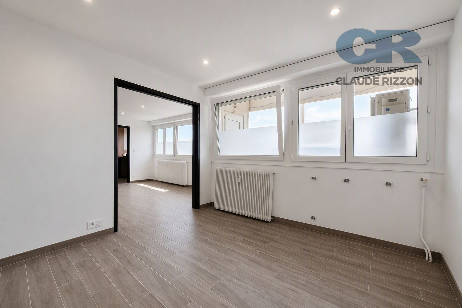 
                                                Vente
                                                 APPARTEMENT 4 PIECES PONT-A-MOUSSON
