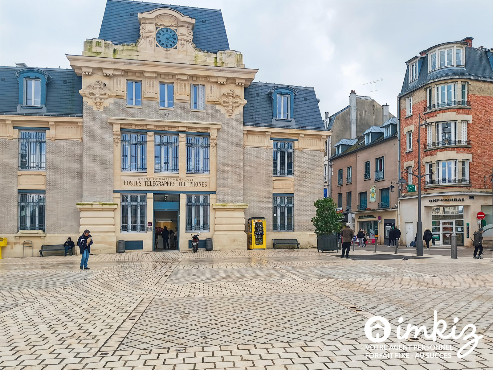 
                                                Vente
                                                 Appartement 4 pièces standing calme centre ville