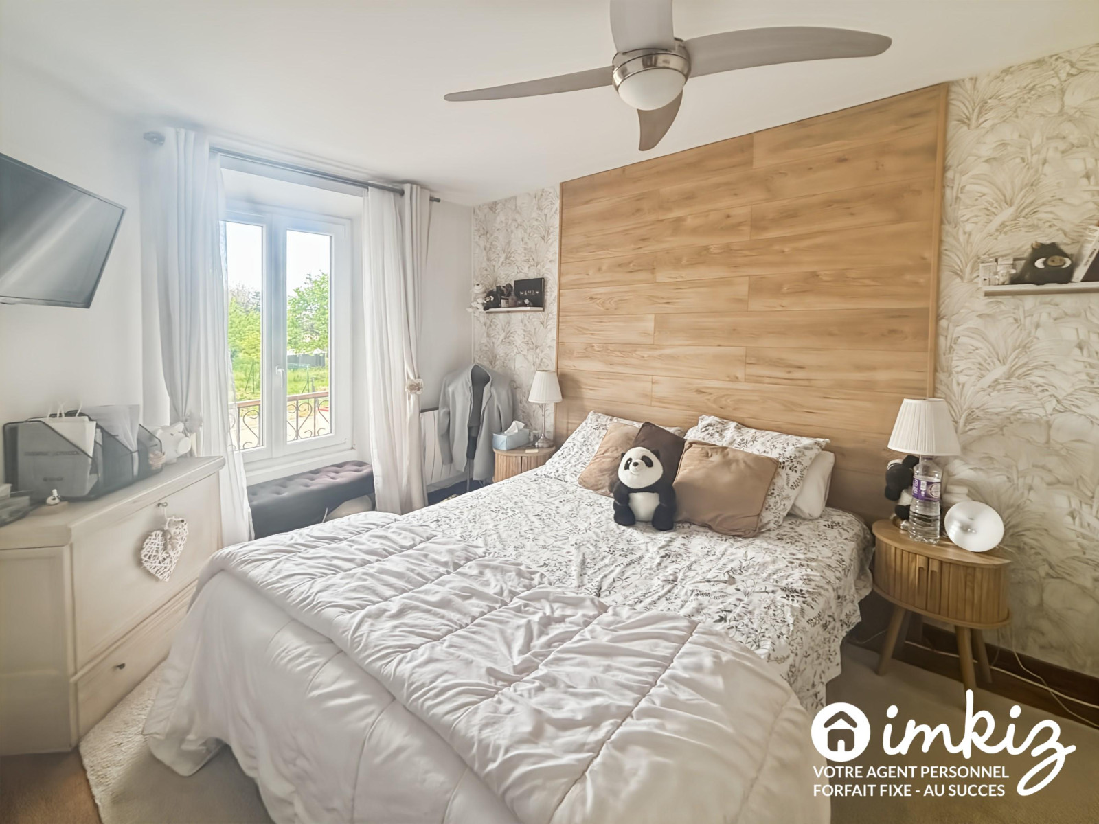 
                                                Vente
                                                 APPARTEMENT 4 PIECES TYPE MAISON DE VILLE