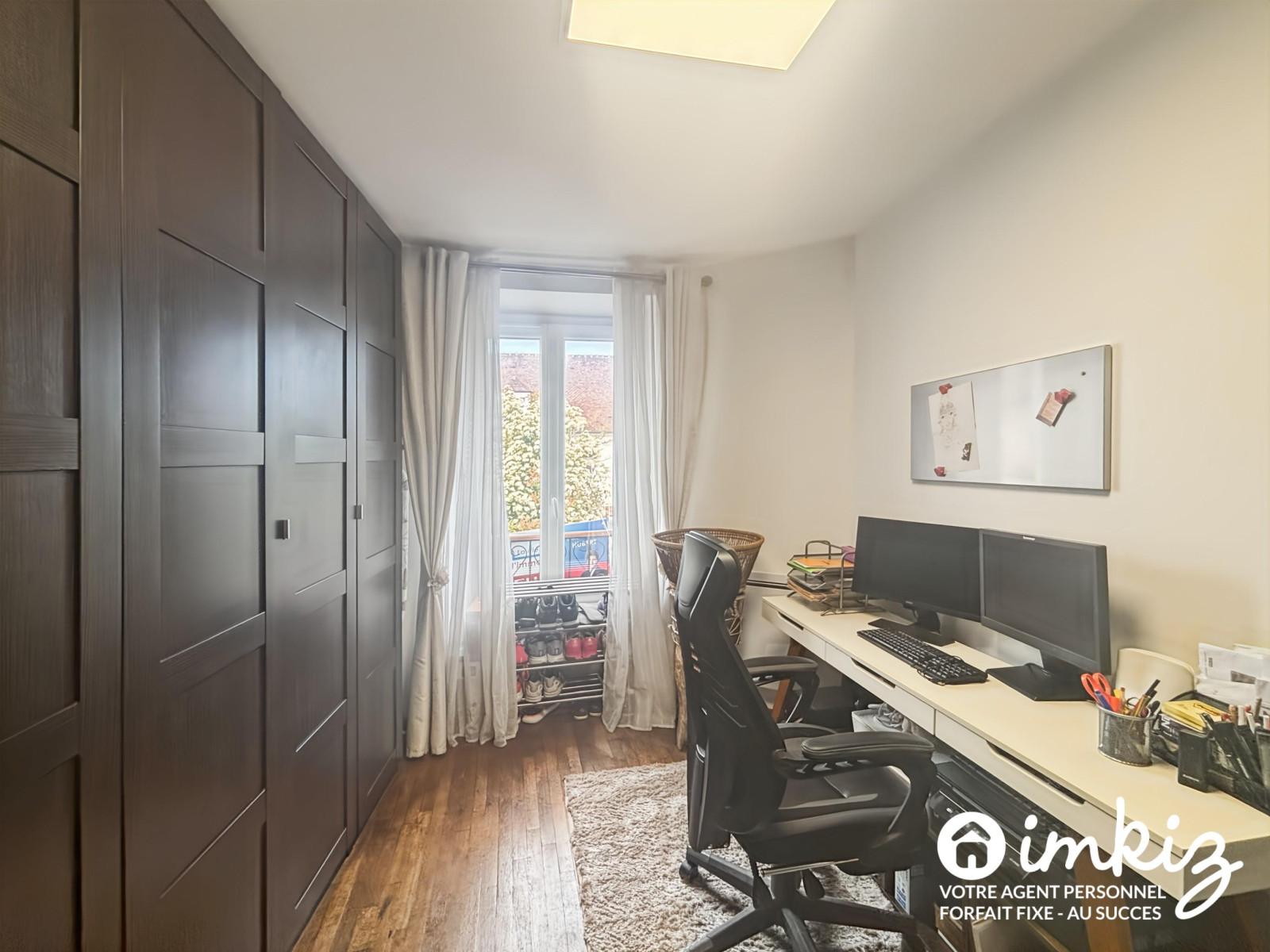 
                                                Vente
                                                 APPARTEMENT 4 PIECES TYPE MAISON DE VILLE