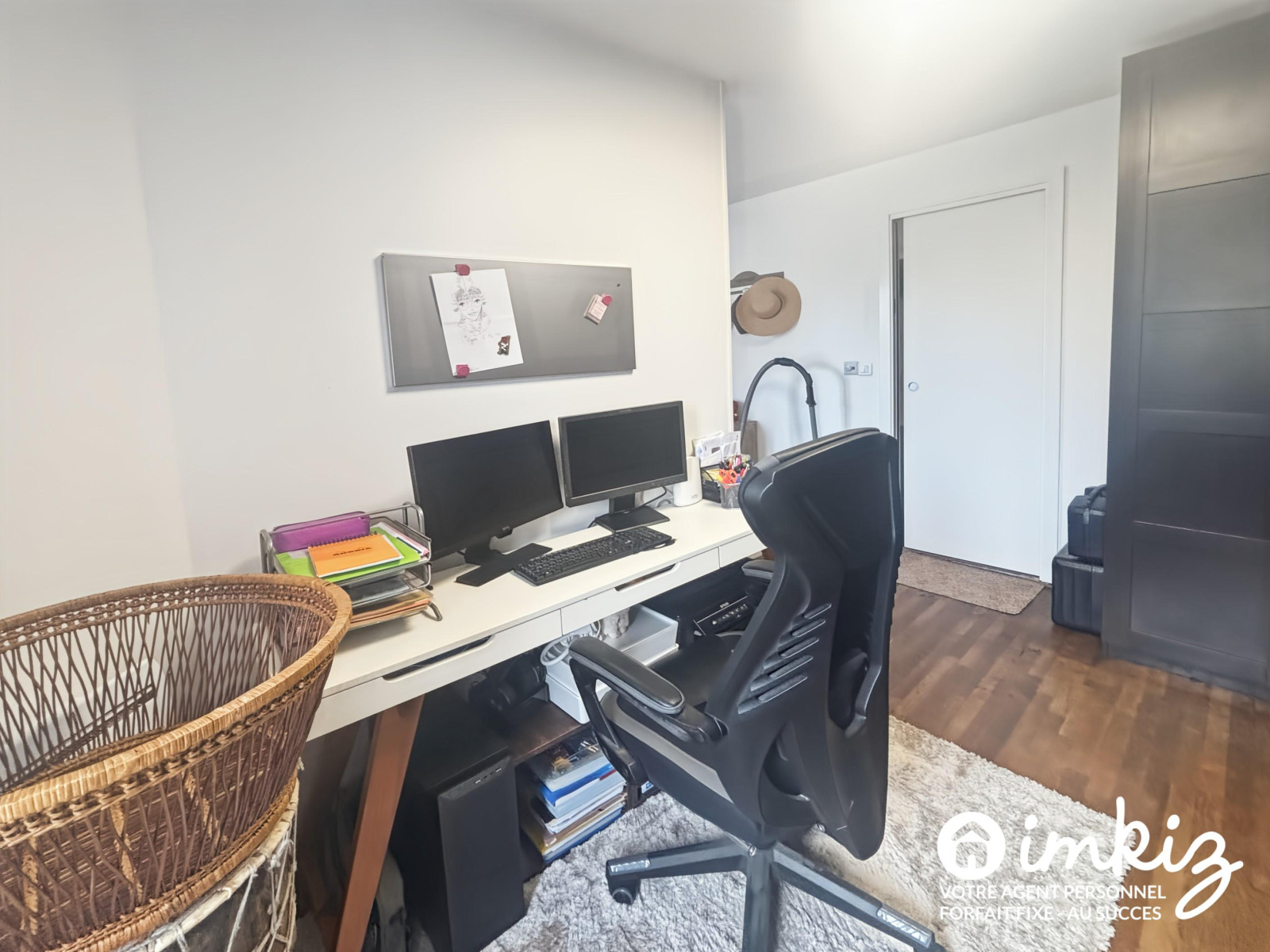 
                                                Vente
                                                 APPARTEMENT 4 PIECES TYPE MAISON DE VILLE