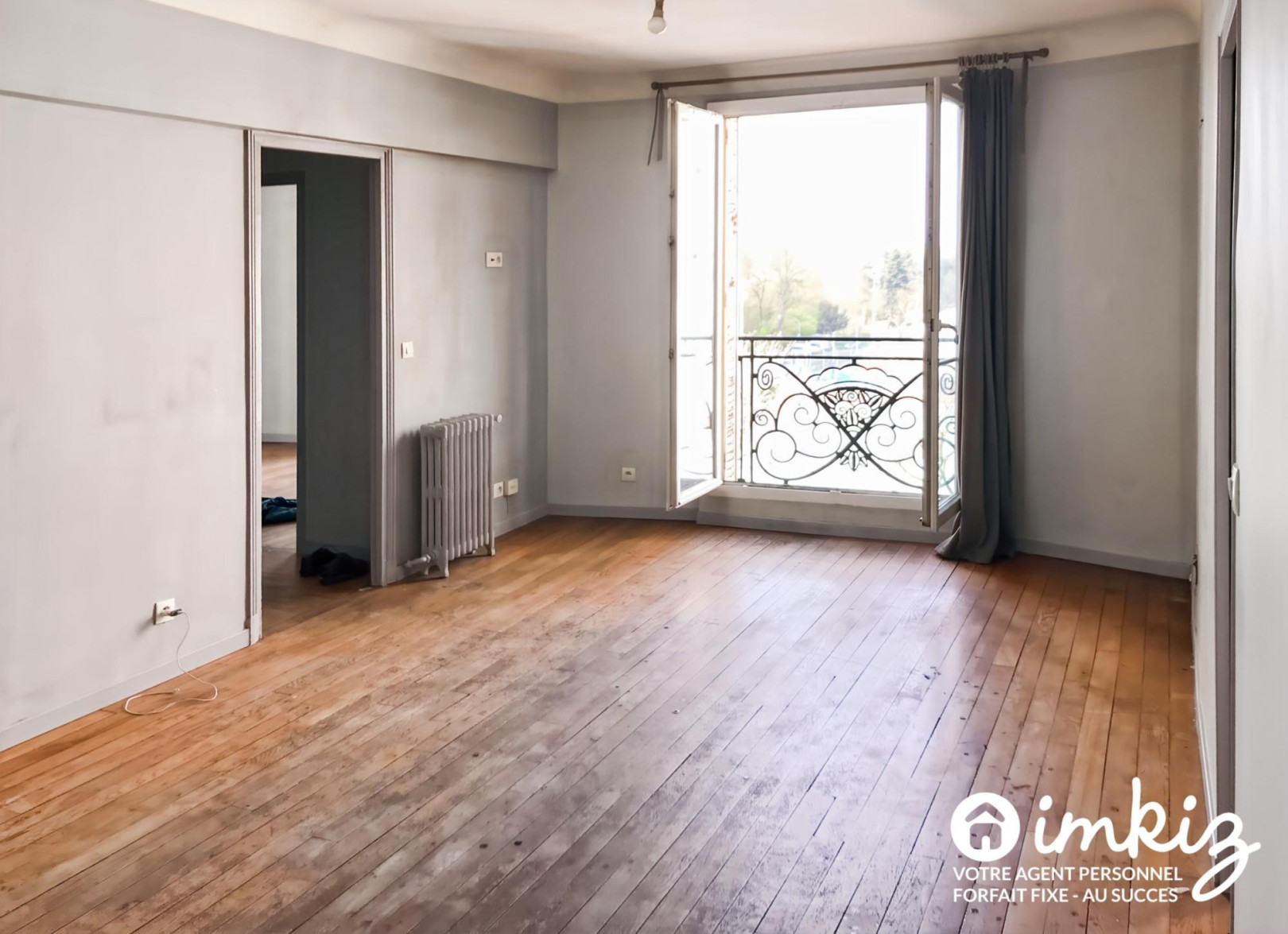 
                                                Vente
                                                 Appartement 4 pièces Vincennes  immeuble face Bois