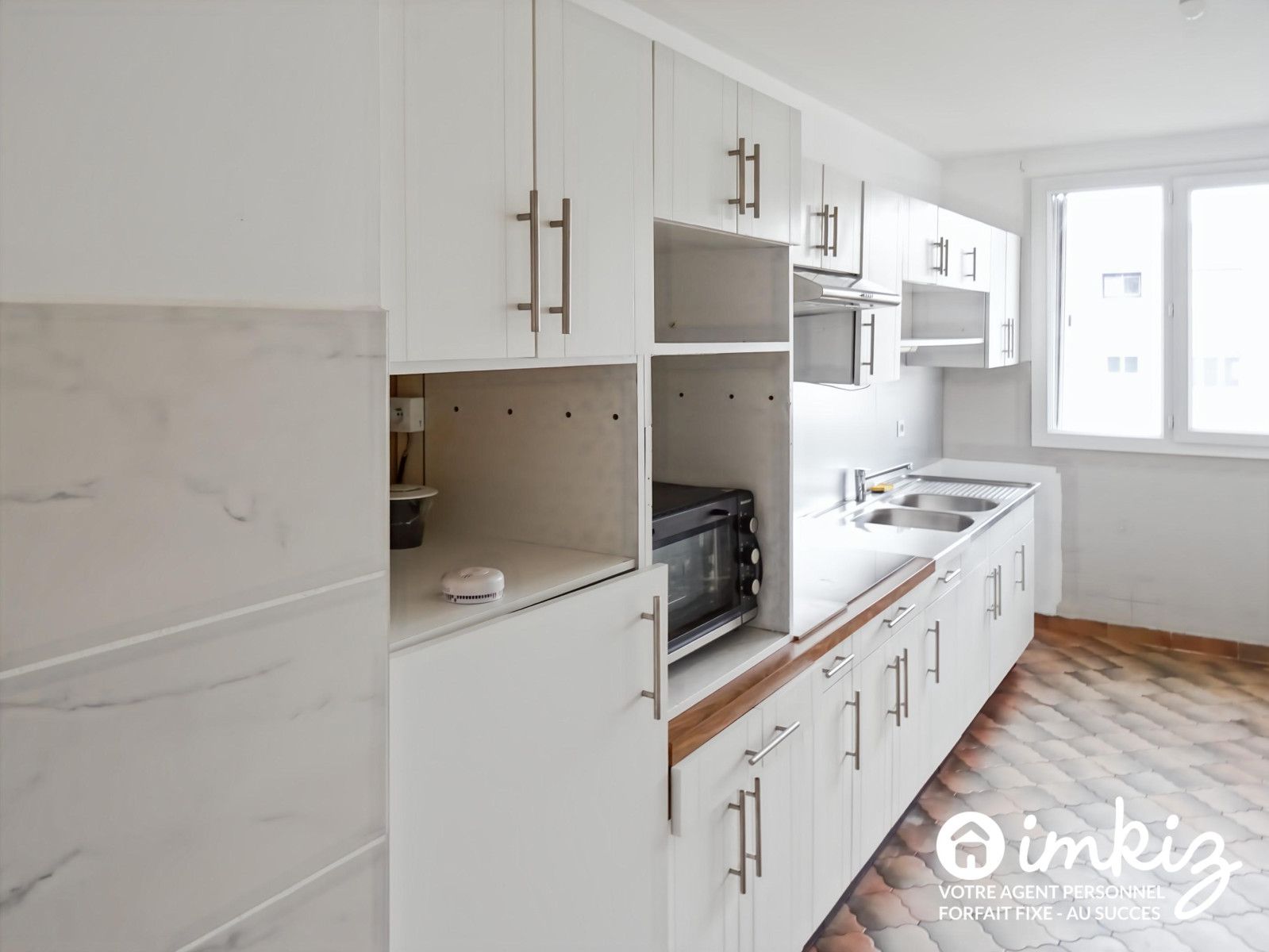 
                                                Vente
                                                 Appartement 4 pièces vue sur la vierge