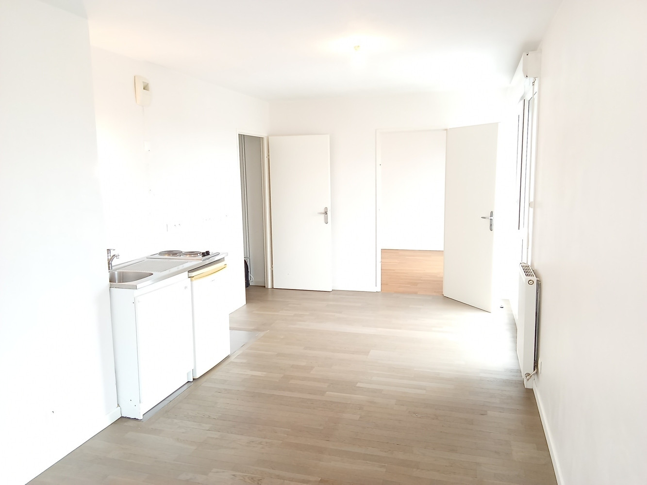 
                                                Vente
                                                 APPARTEMENT 41 m² 1 CHAMBRE
