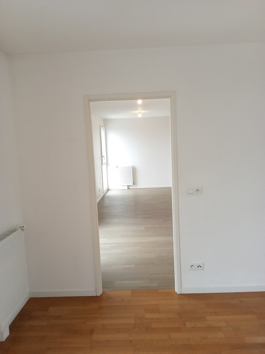 
                                                Vente
                                                 APPARTEMENT 41 m² 1 CHAMBRE