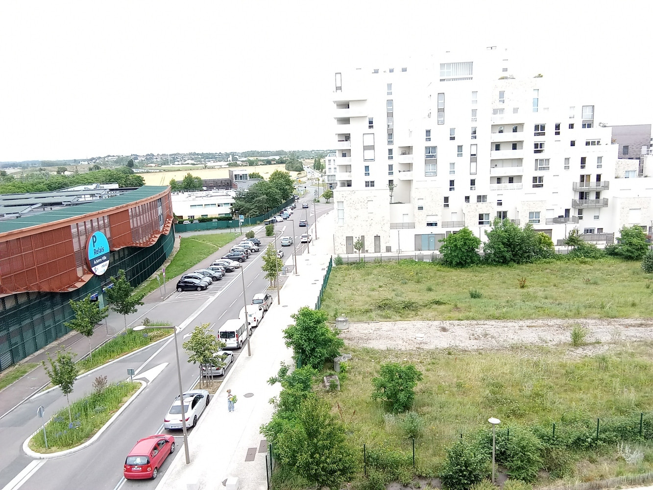 
                                                Vente
                                                 APPARTEMENT 41 m² 1 CHAMBRE