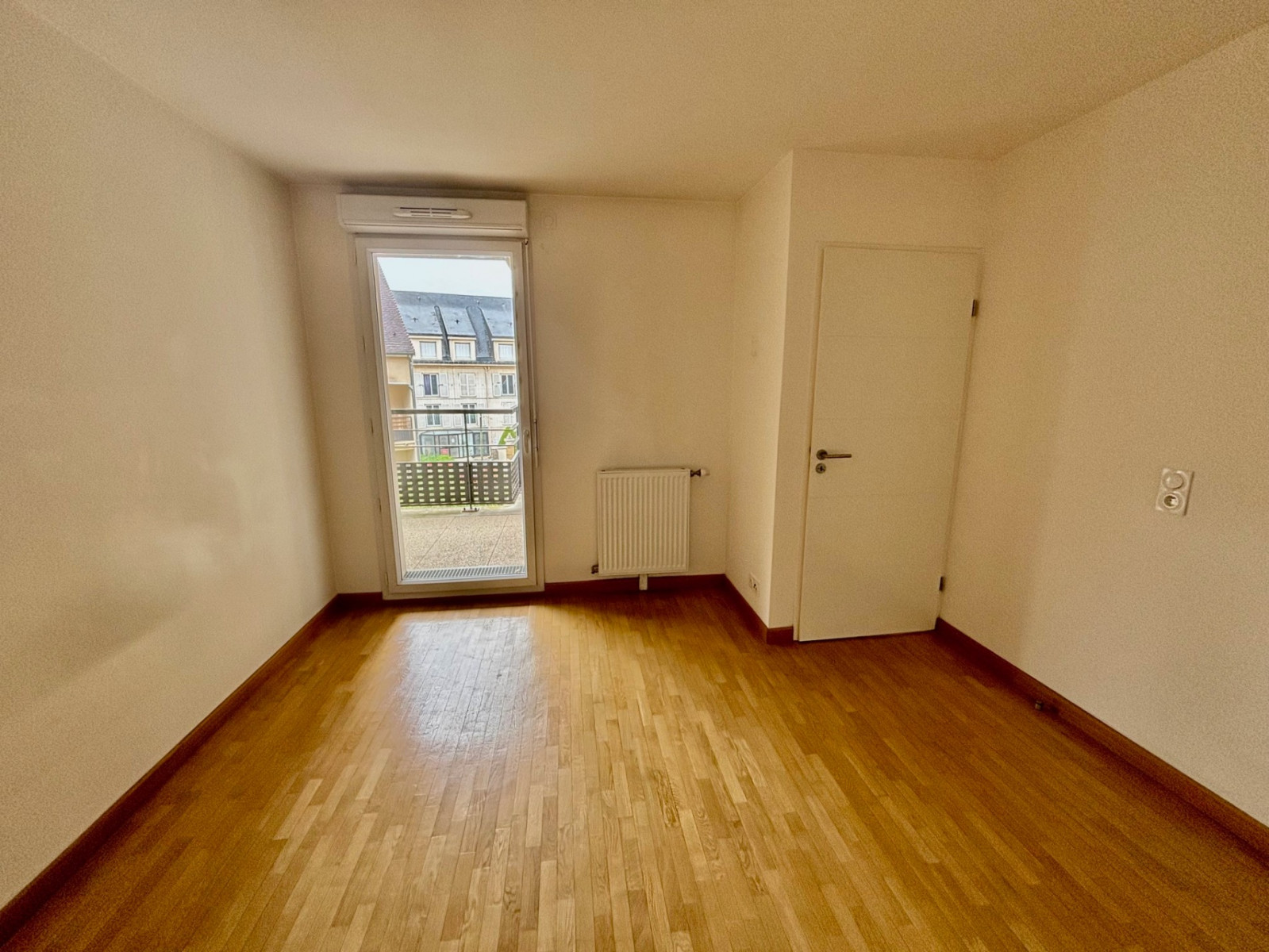 
                                                Vente
                                                 Appartement 42 m² - Boissy-Saint-Léger