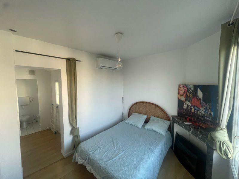 
                                                Location
                                                 Appartement 43m2 Gentilly Plateau proche RER B