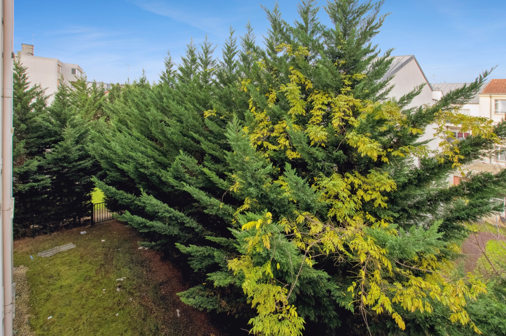 
                                                Vente
                                                 Appartement 44m² - Drancy