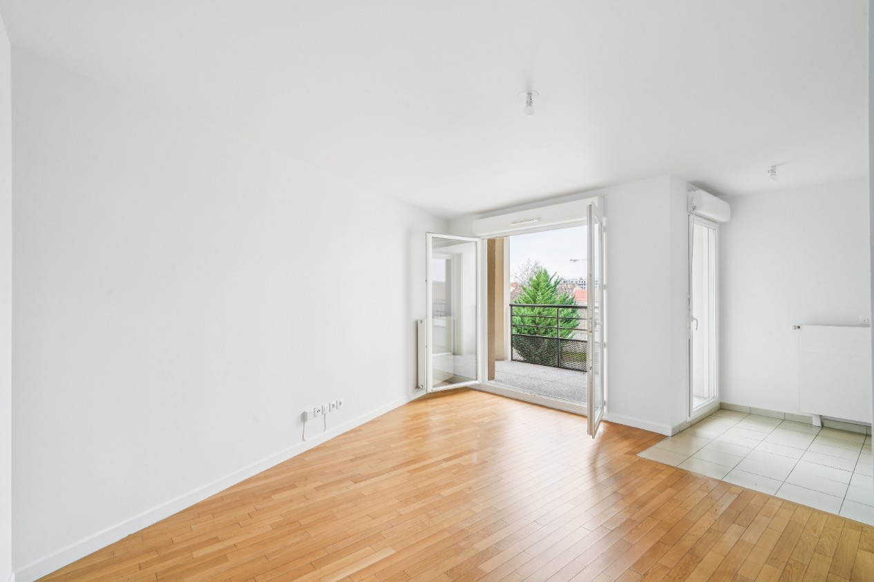 
                                                Vente
                                                 Appartement 46m² - Drancy