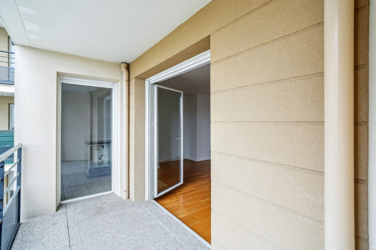 
                                                Vente
                                                 Appartement 46m² - Drancy