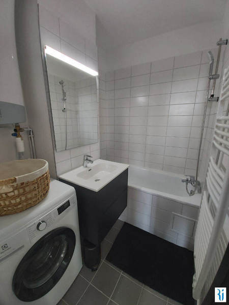 
                                                Location
                                                 appartement 47,72 m² - 2 pièces - 1 chambre