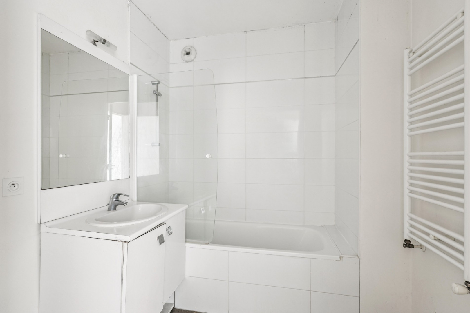 
                                                Vente
                                                 Appartement 47 m² avec jardin - Montreuil