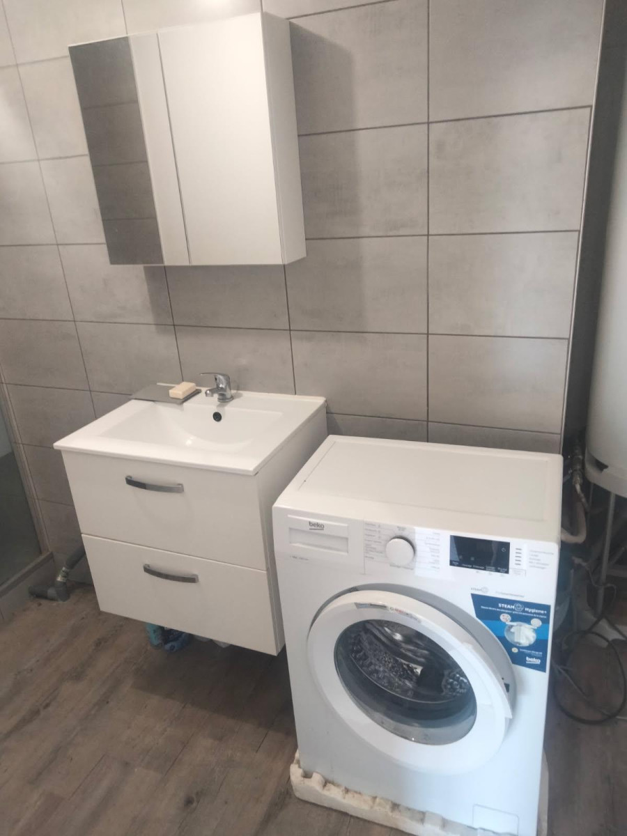 
                                                Location
                                                 Appartement 47m² pour se reposer à la campagne