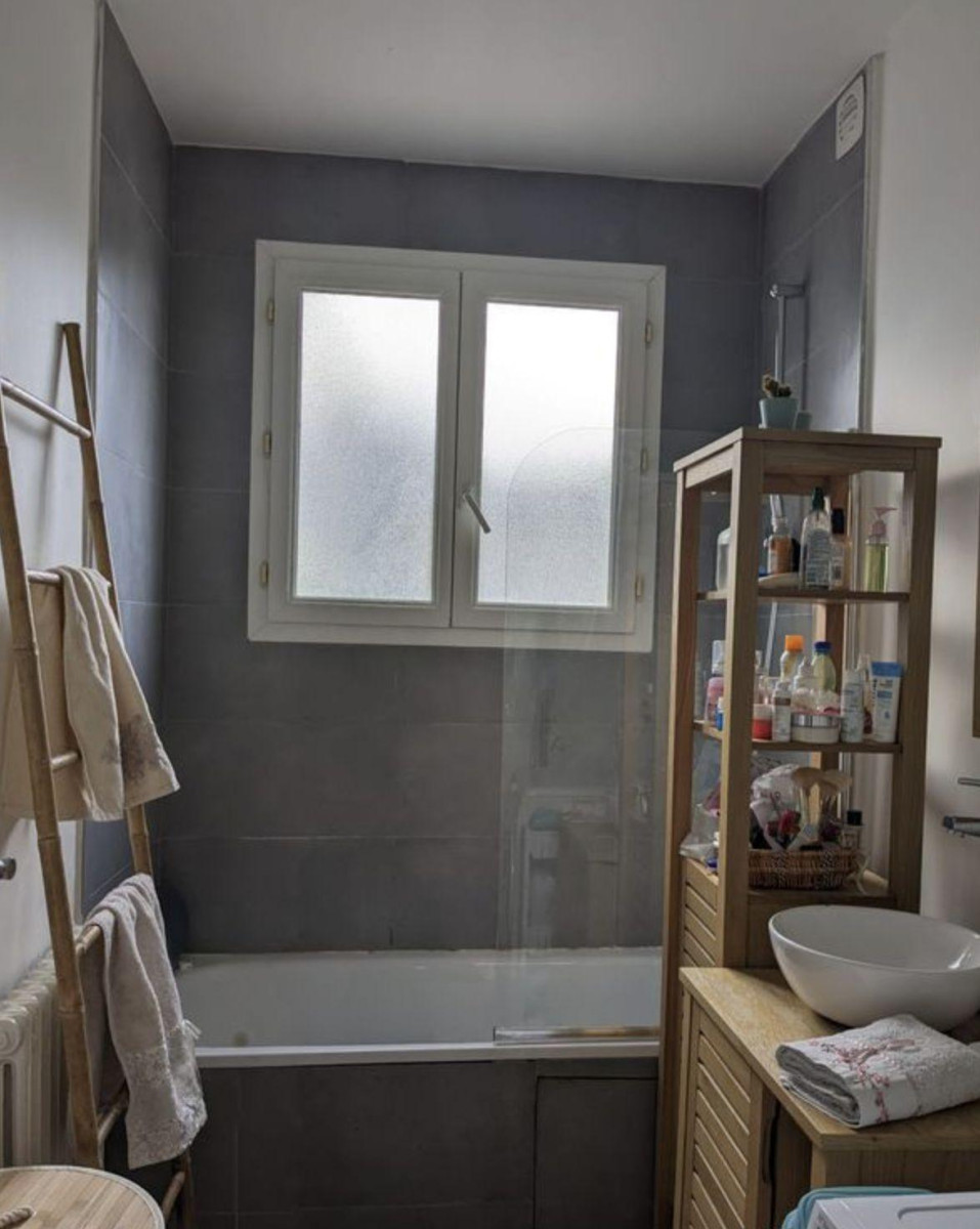 
                                                Location
                                                 Appartement 48m² - Quartier Pavillonnaire Calme
