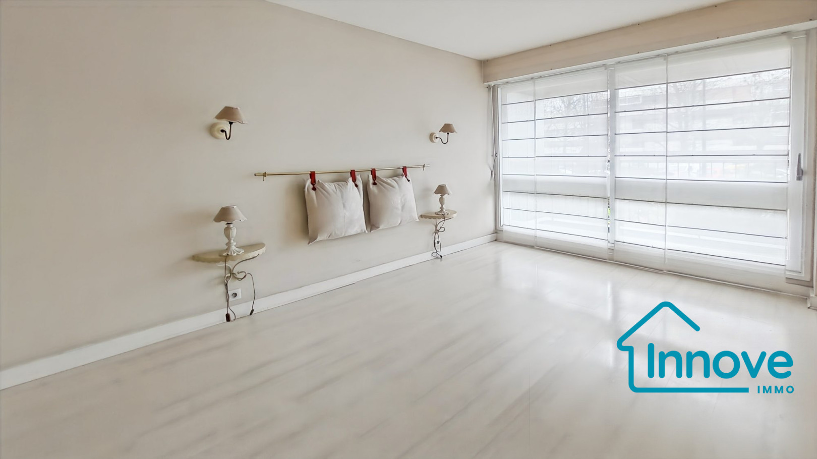 
                                                Vente
                                                 APPARTEMENT 4P - 92 m² - 2 PARKINGS - LE CHESNAY ROCQUENCOURT