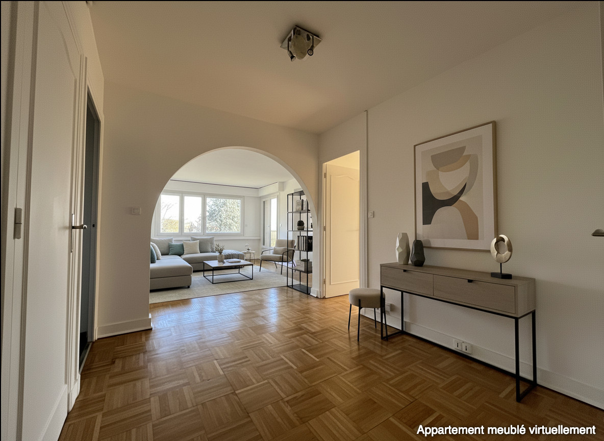 
                                                Vente
                                                 Appartement - 5 pièces - 120 m²