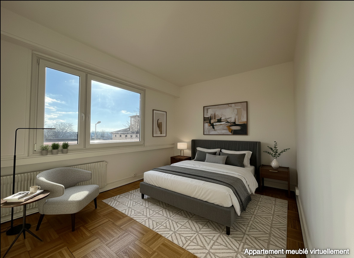 
                                                Vente
                                                 Appartement - 5 pièces - 120 m²