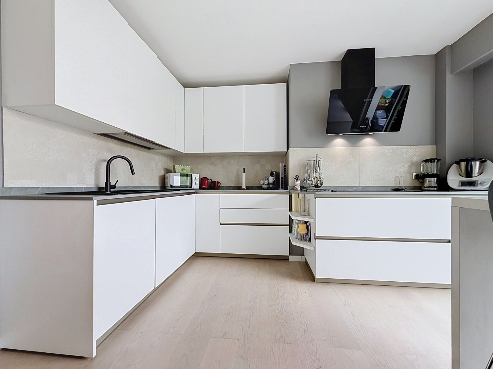 
                                                Vente
                                                 Appartement  - 5 pièces  - 122.78 m²