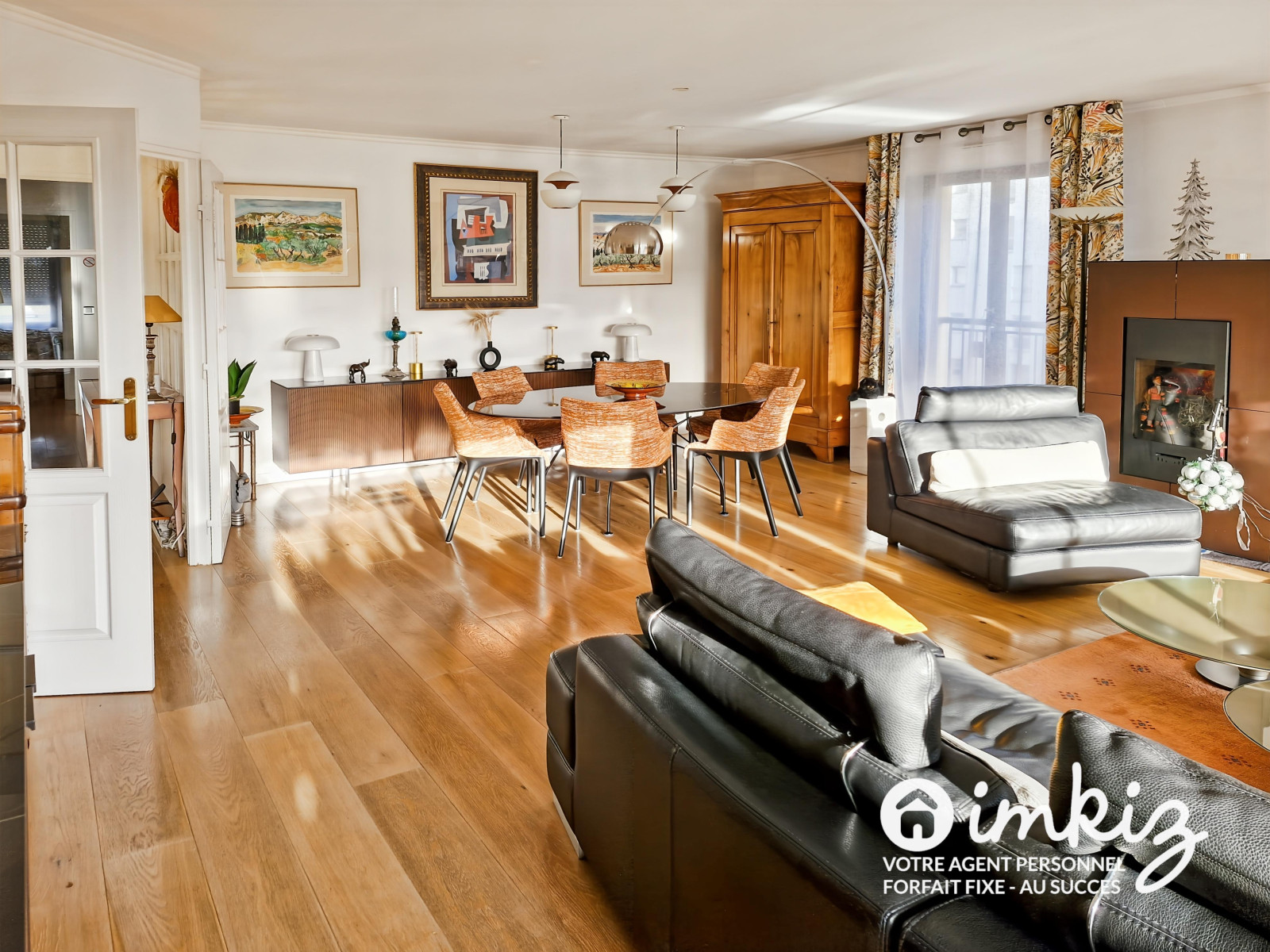 
                                                Vente
                                                 Appartement  5 Pièces 3 Chambres - Surface 136 m2