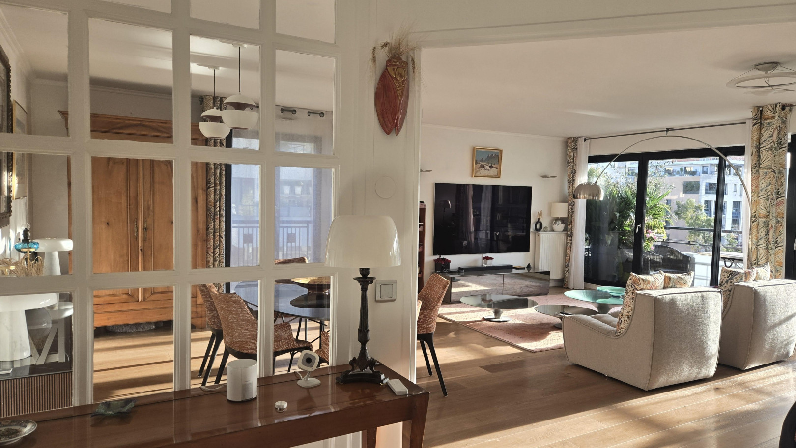 
                                                Vente
                                                 Appartement  5 Pièces 3 Chambres - Surface 136 m2