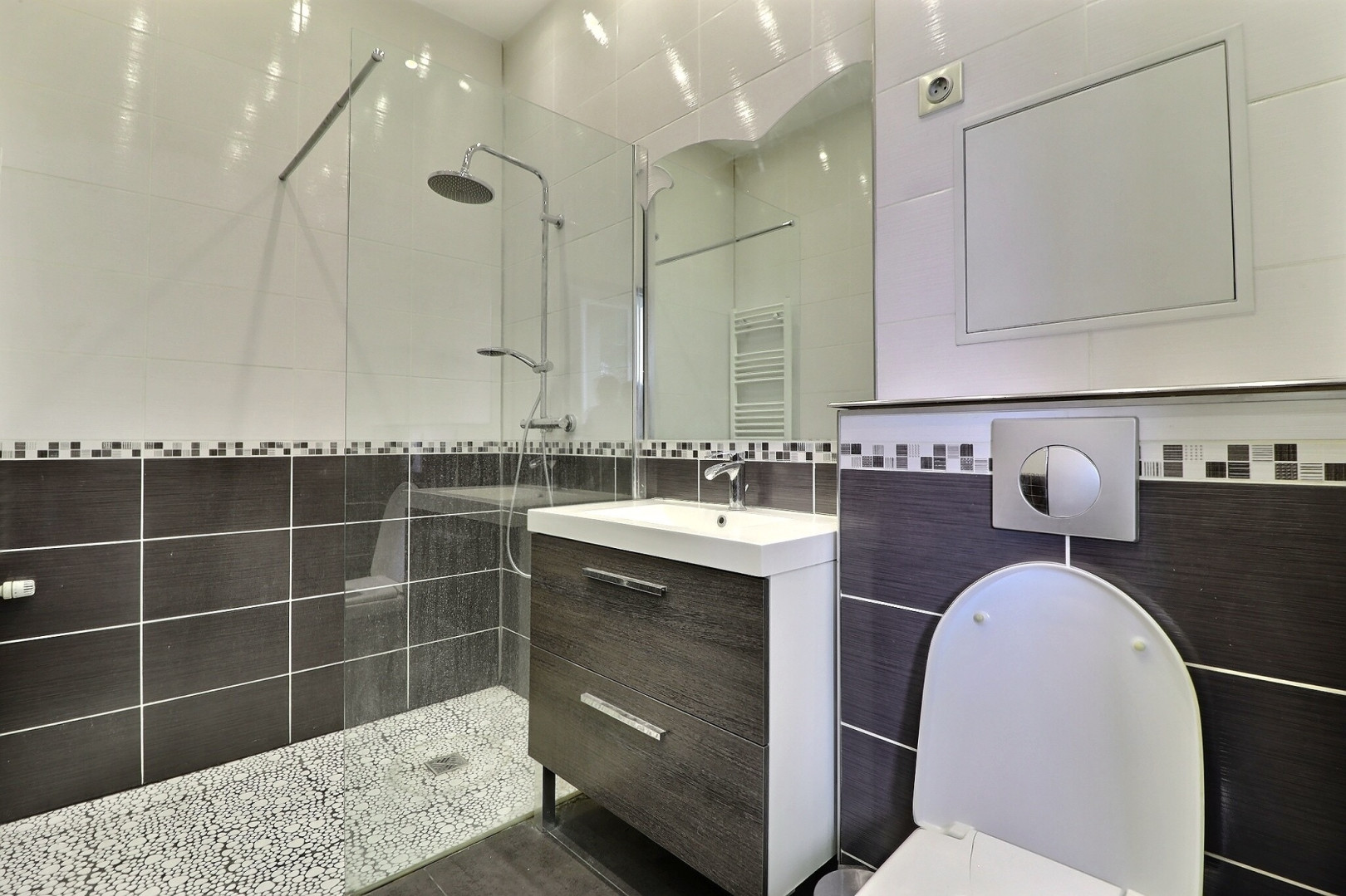 
                                                Vente
                                                 Appartement 5 pièces