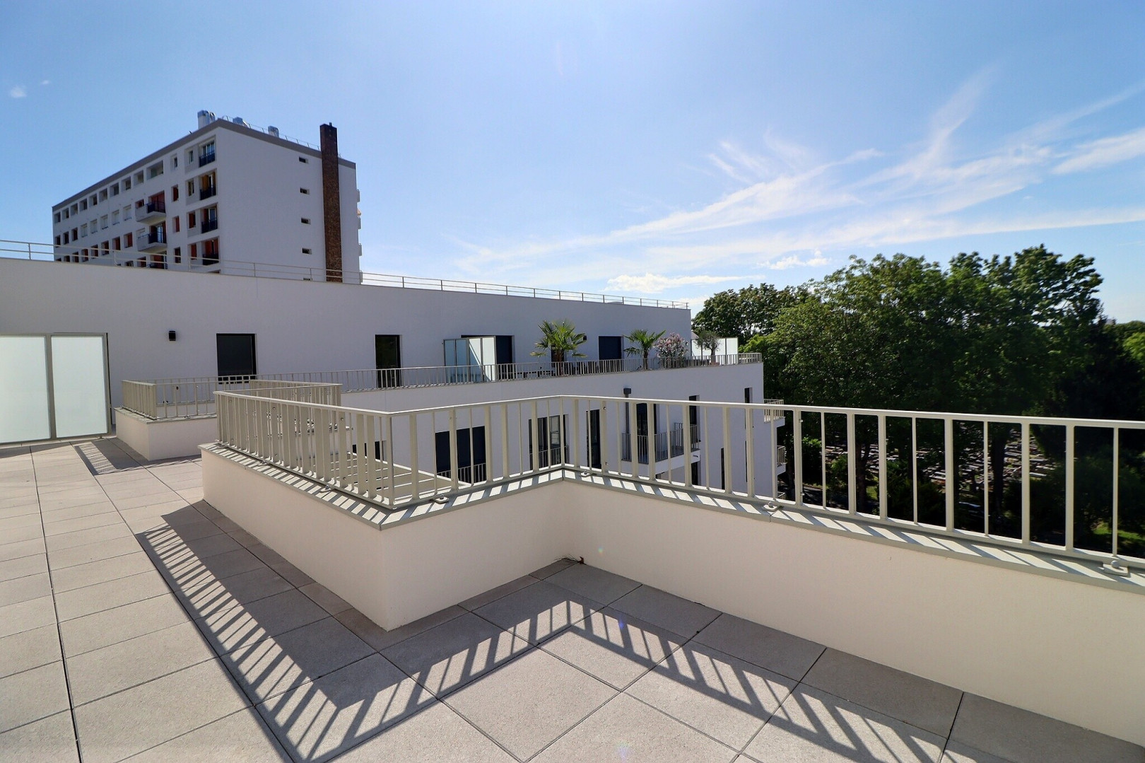 
                                                Vente
                                                 Appartement 5 pièces