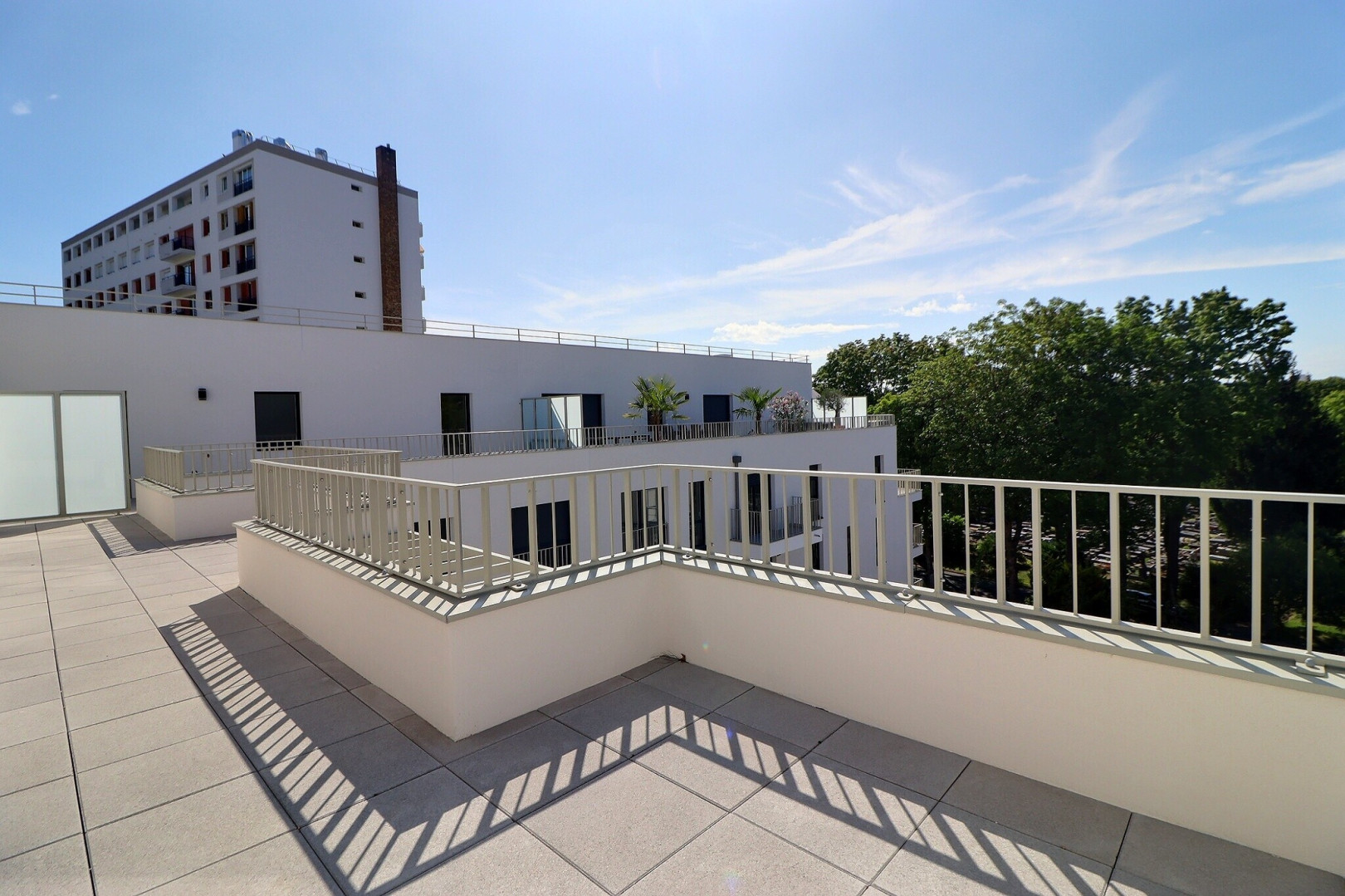 
                                                Vente
                                                 Appartement 5 pièces