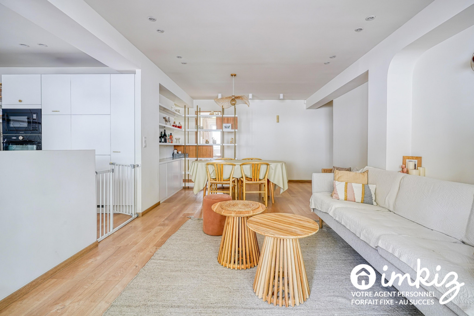 
                                                Vente
                                                 Appartement 5 pièces