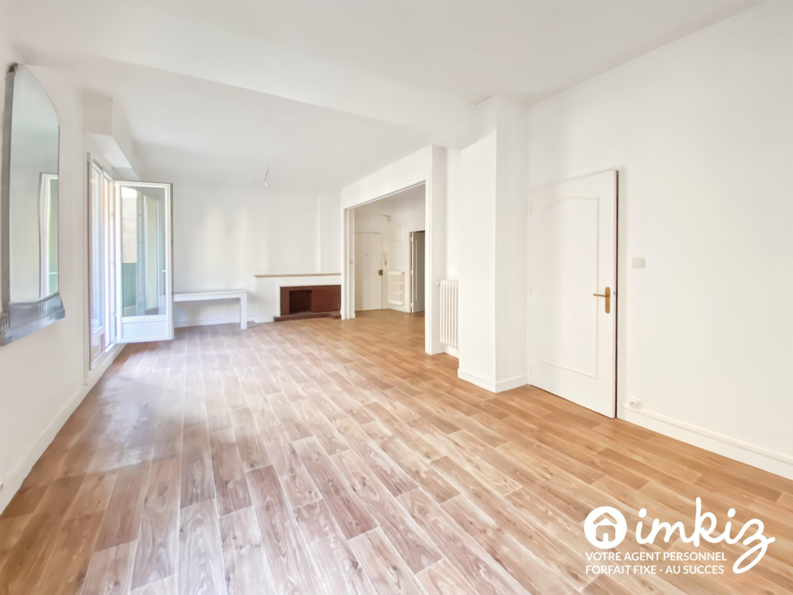 
                                                Vente
                                                 Appartement 5 pièces