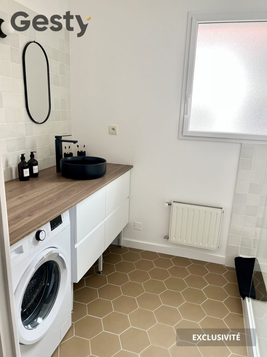 
                                                Colocation
                                                 Appartement 5 pièces