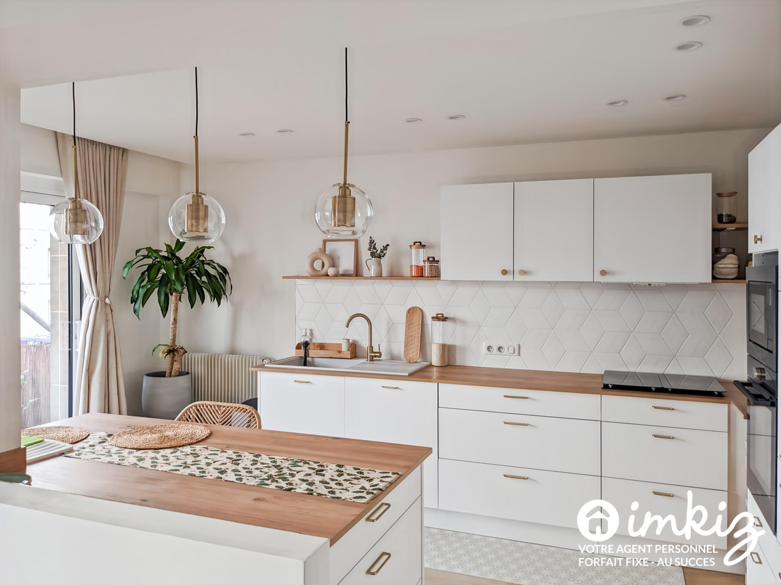 
                                                Vente
                                                 Appartement 5 pièces