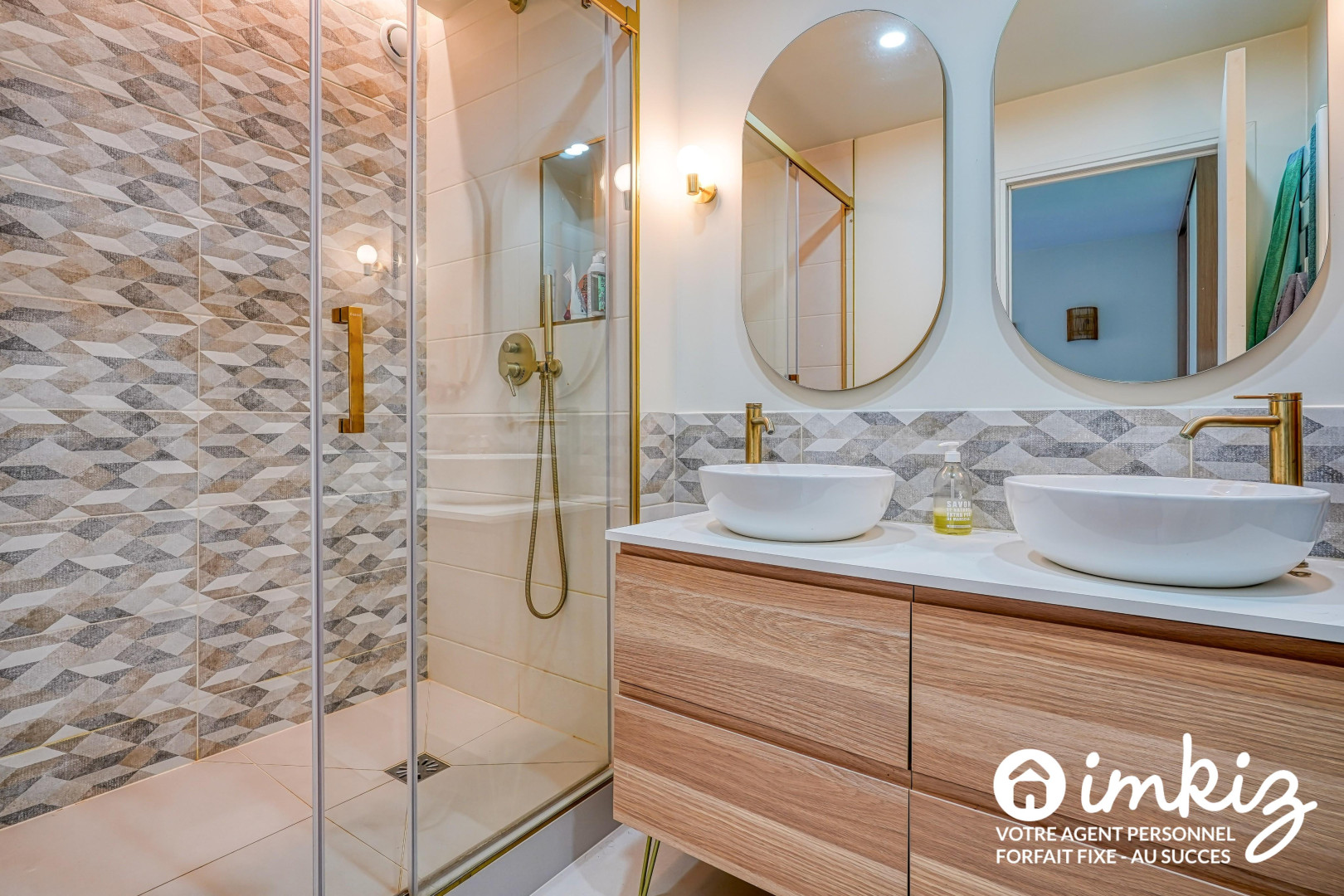 
                                                Vente
                                                 Appartement 5 pièces