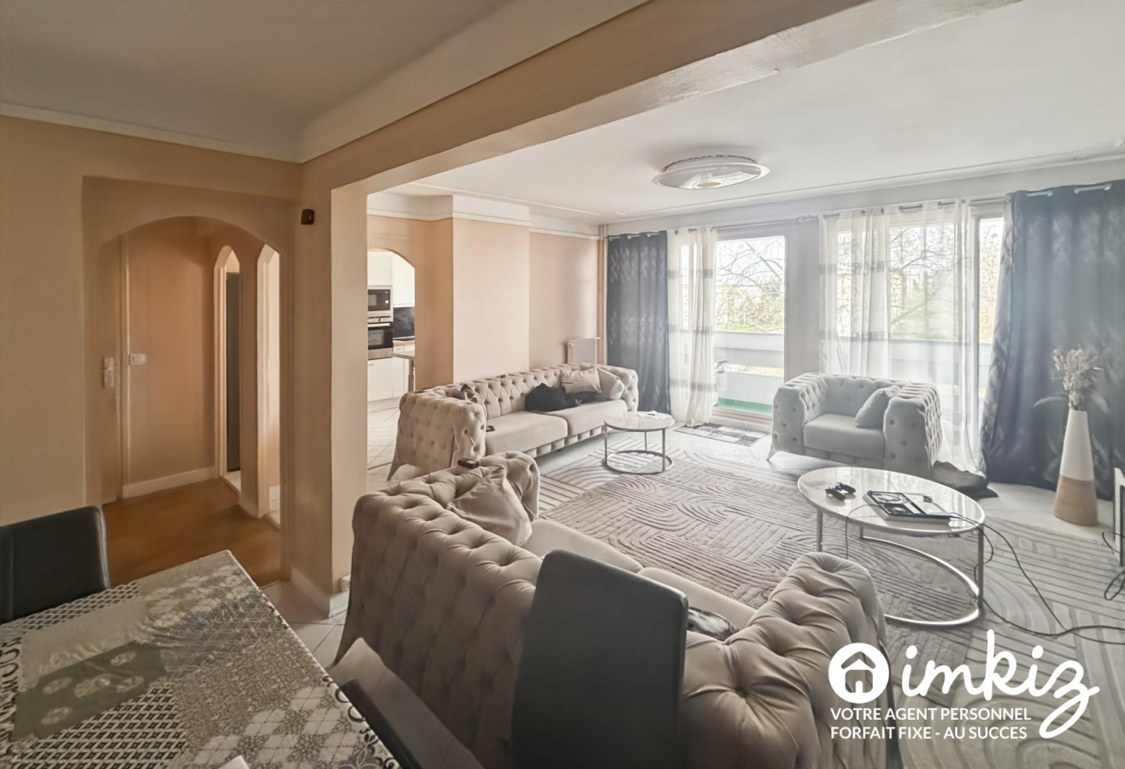 
                                                Vente
                                                 Appartement 5 pièces