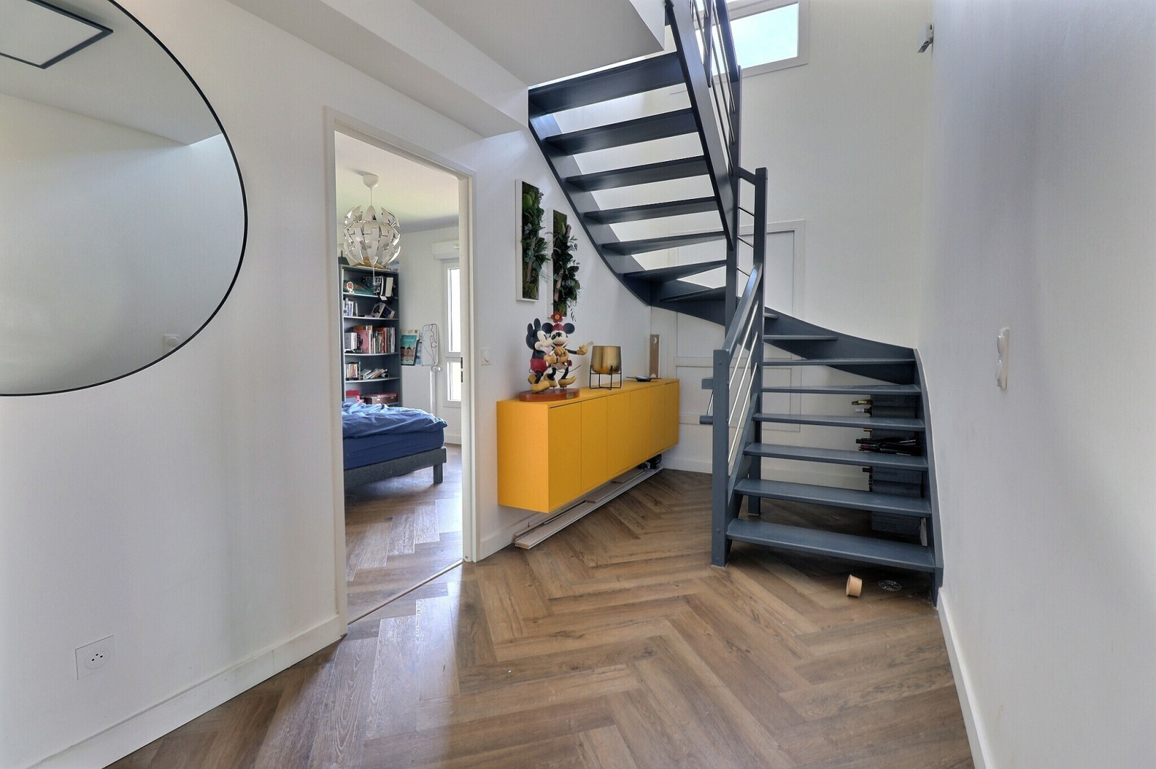
                                                Vente
                                                 Appartement 5 pièces