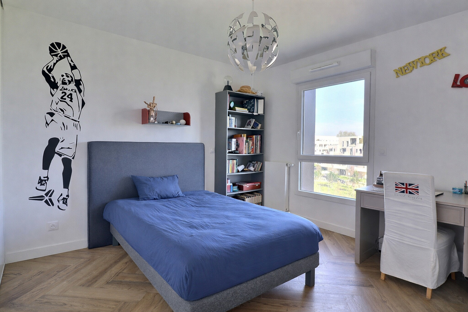 
                                                Vente
                                                 Appartement 5 pièces