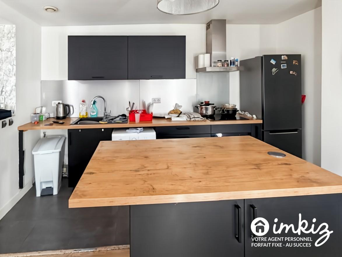 
                                                Vente
                                                 Appartement 5 pièces