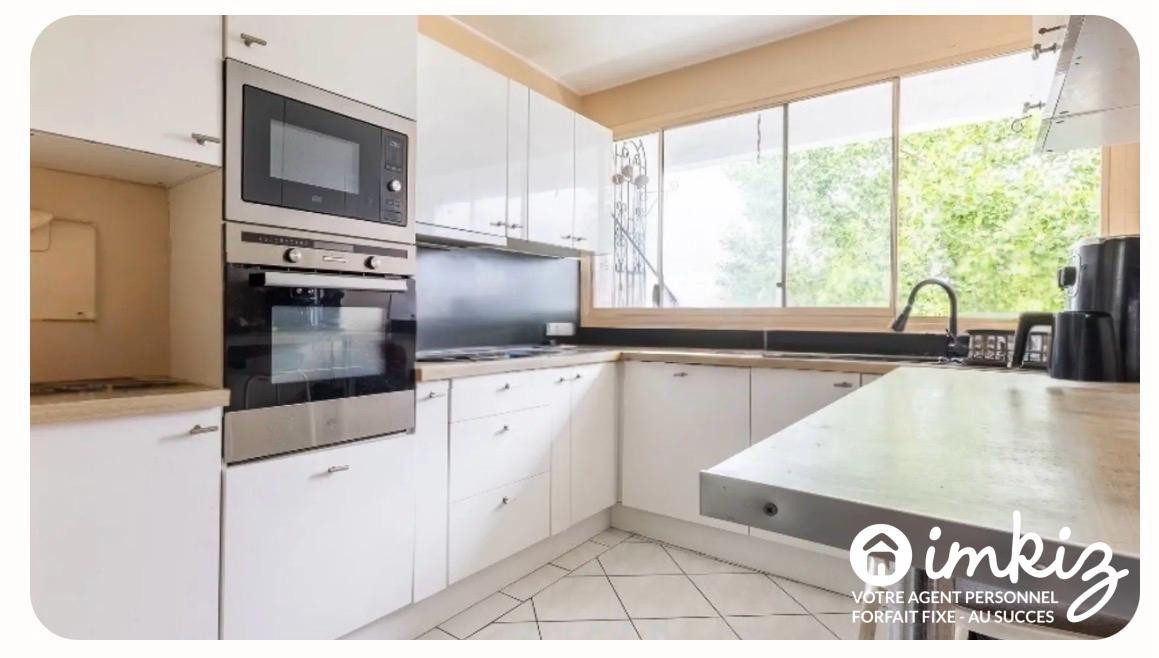
                                                Vente
                                                 Appartement 5 pièces