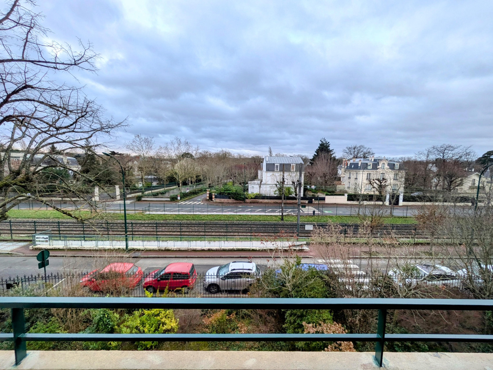 
                                                Vente
                                                 Appartement 5 pièces 85 m² au Vésinet Centre