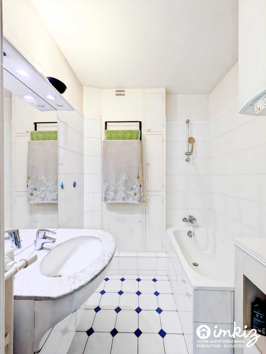 
                                                Vente
                                                 Appartement 5 pièces 85 m² au Vésinet Centre