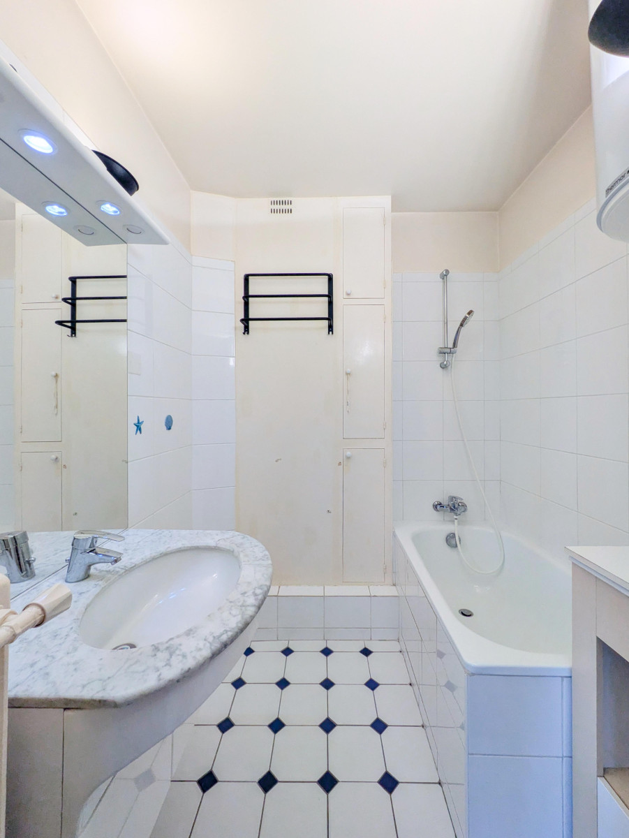 
                                                Vente
                                                 Appartement 5 pièces 85 m² au Vésinet Centre