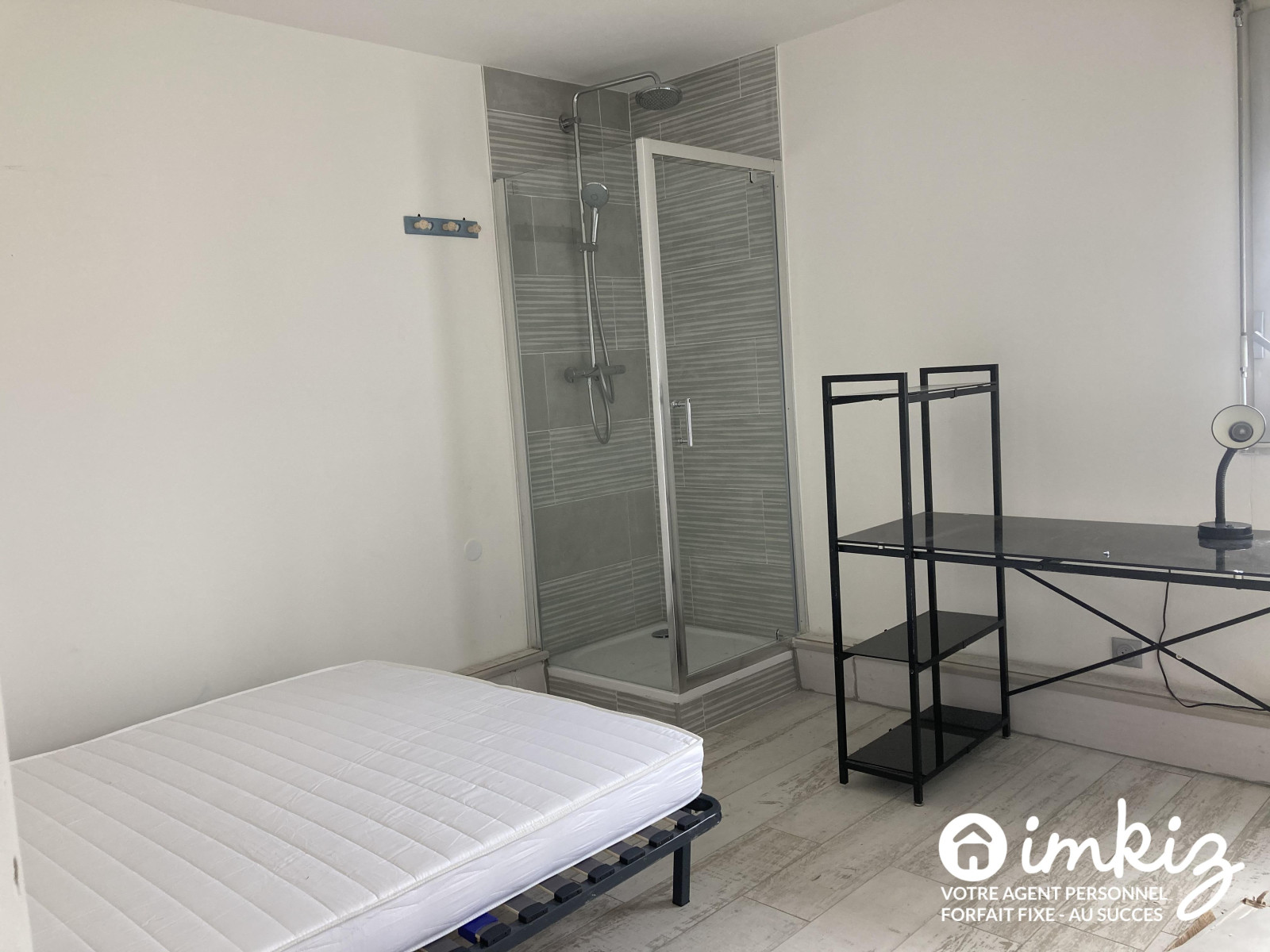 
                                                Vente
                                                 Appartement 5 pièces 98 M2 près de la tête d or