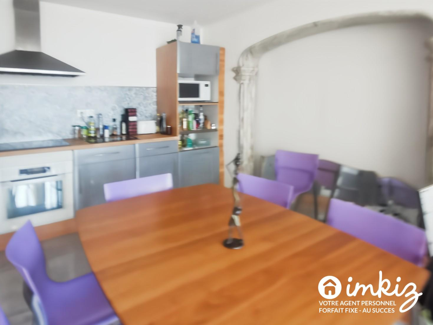 
                                                Vente
                                                 Appartement 5 pièces 98 M2 près de la tête d or