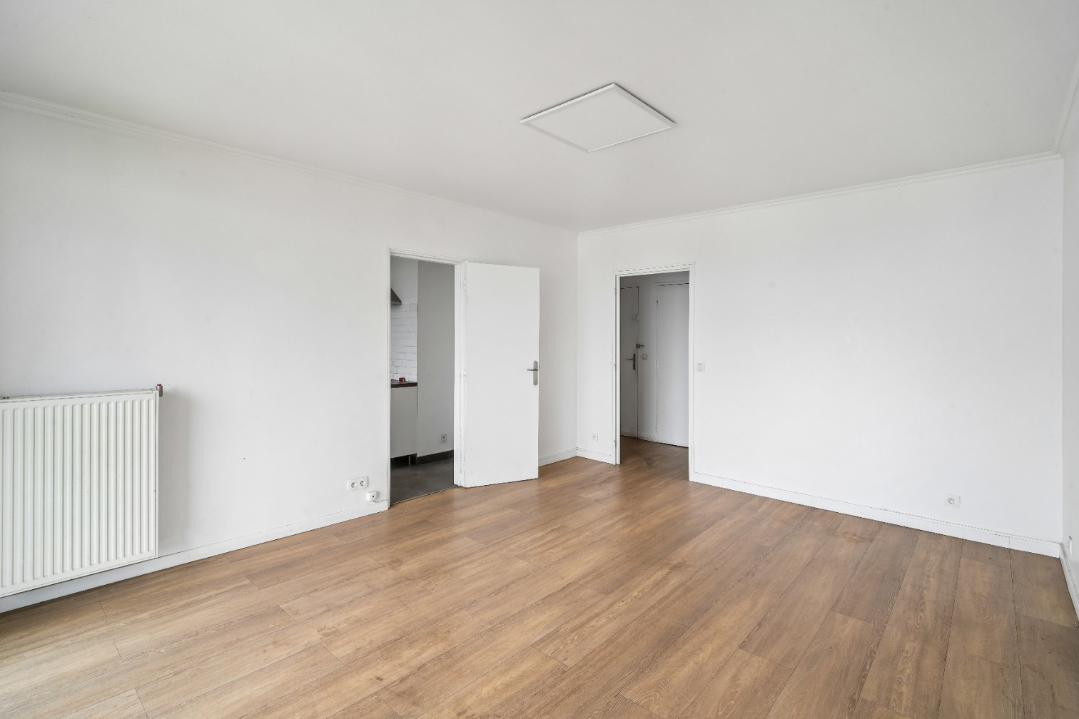 
                                                Vente
                                                 Appartement 5 pièces avec balcon - Colombes