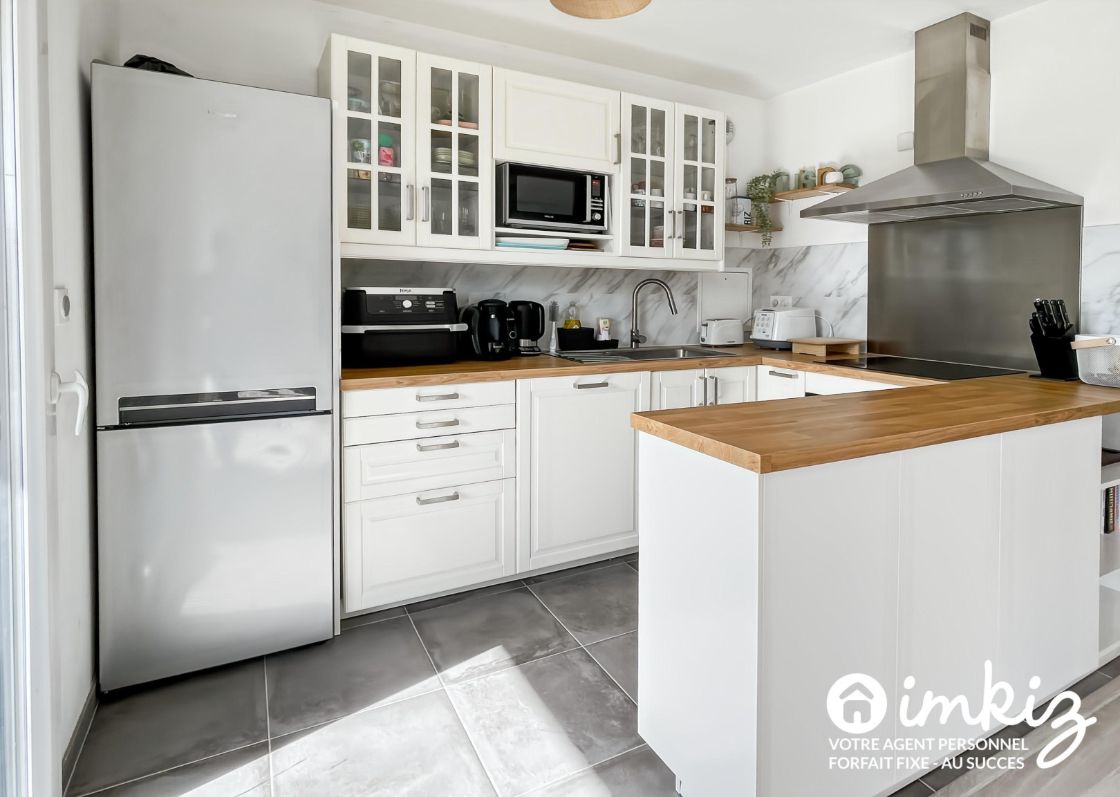 
                                                Vente
                                                 Appartement 5 pièces récent avec jardin