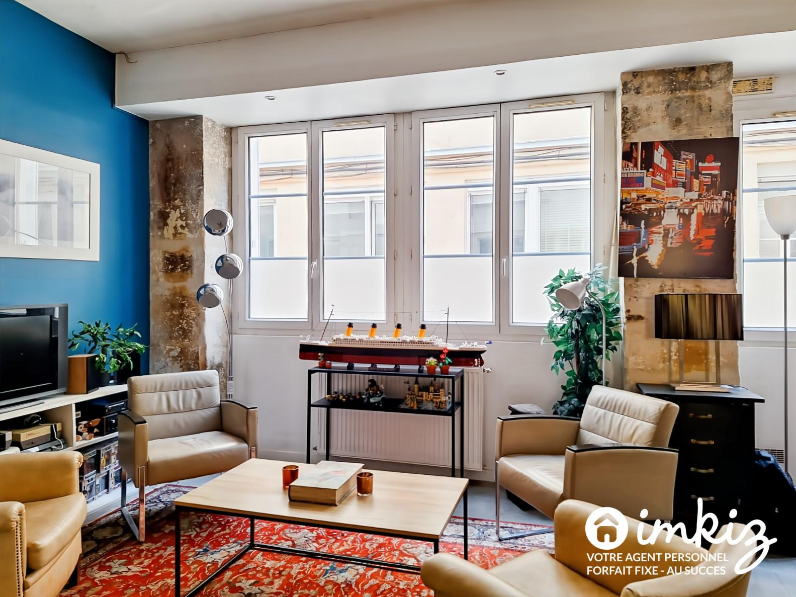 
                                                Vente
                                                 Appartement 5 pièces style loft dans passage privé