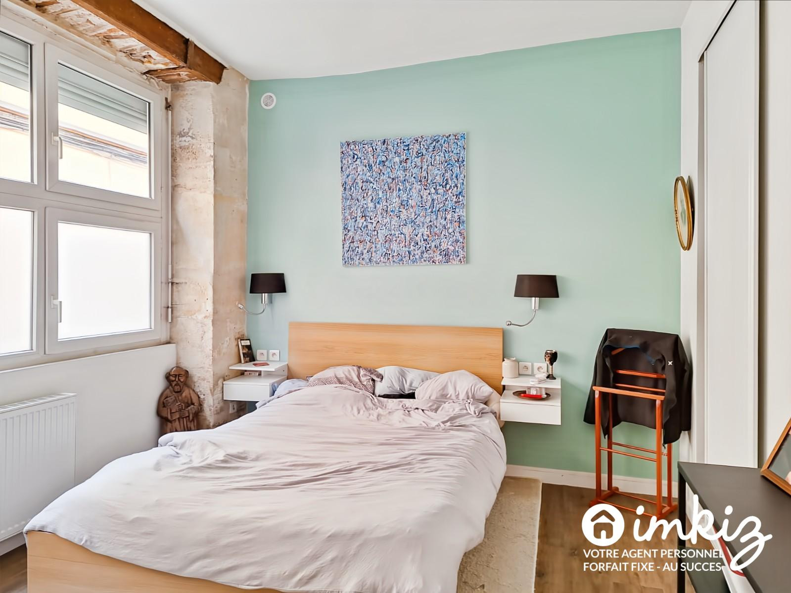 
                                                Vente
                                                 Appartement 5 pièces style loft dans passage privé