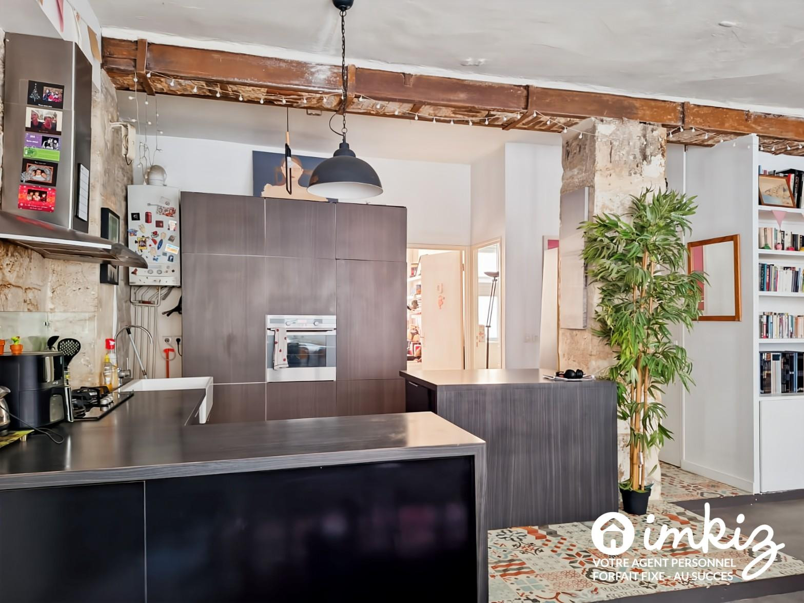 
                                                Vente
                                                 Appartement 5 pièces style loft dans passage privé