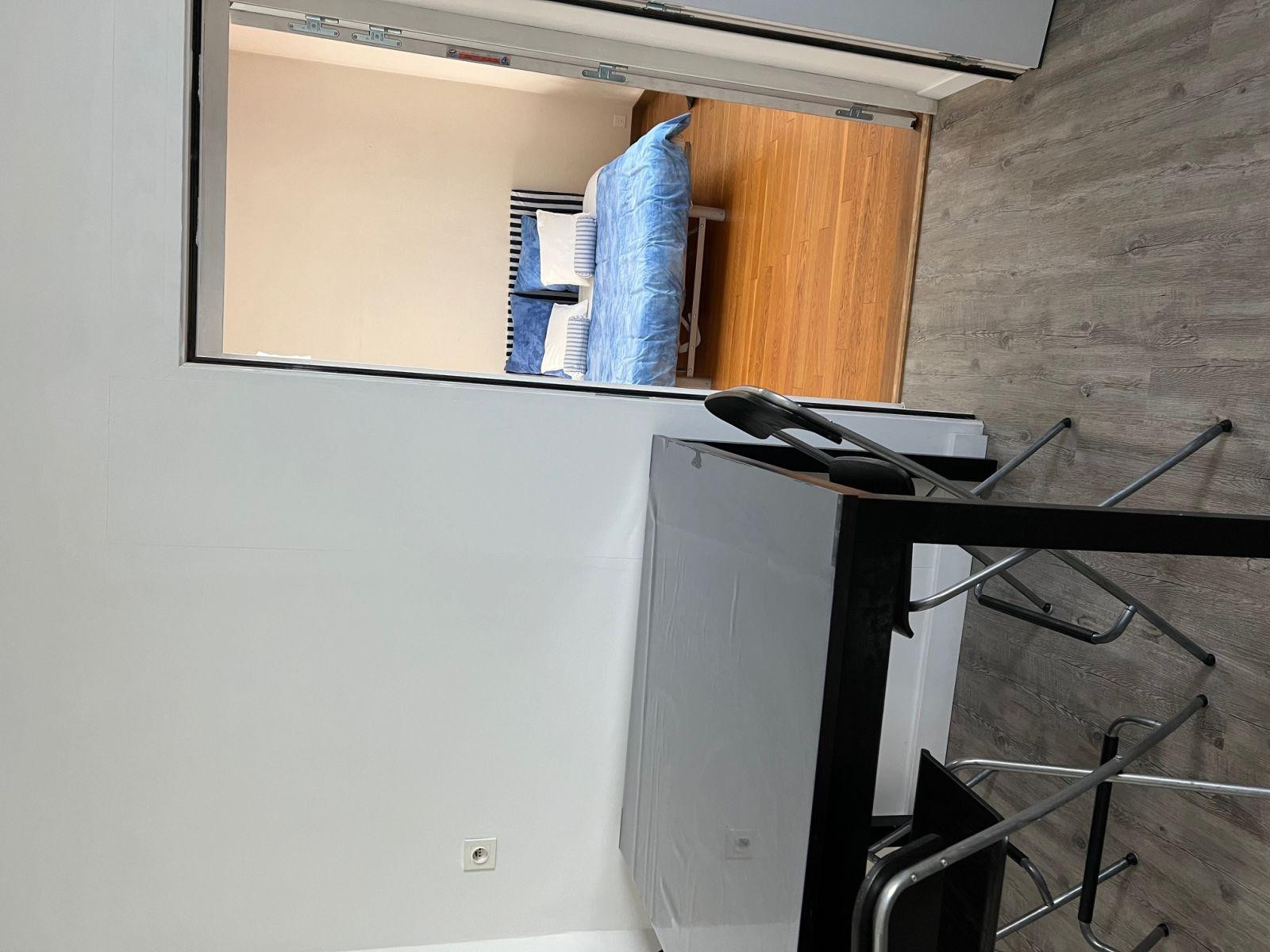 
                                                Location
                                                 Appartement 50 m2  dans maison Nantaise -Contrie