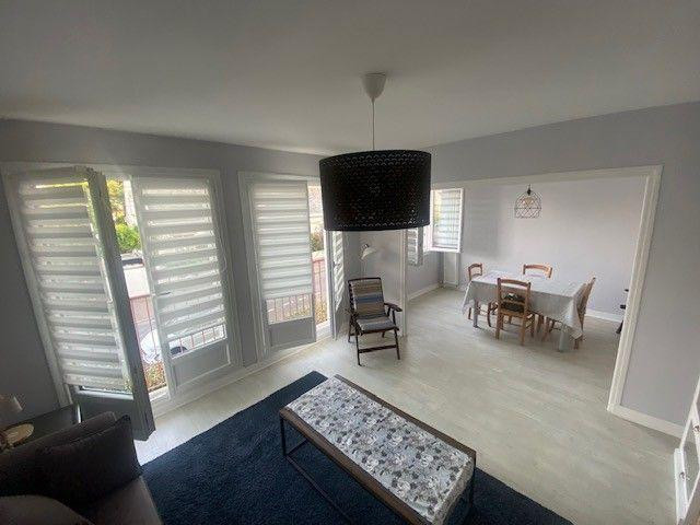 
                                                Location
                                                 Appartement 57 m2 proche hippodrome, commerces